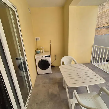 3br Family Near Valletta * Hamrun