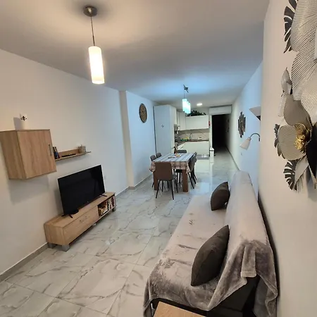 3br Family Near Valletta Apartman *