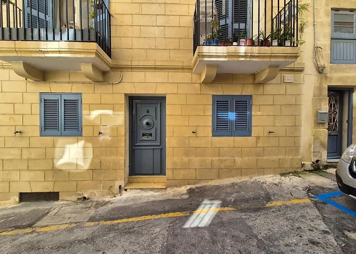 3br Family Near Valletta * Hamrun
